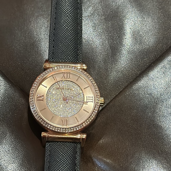 Authentic Michael Kors CATLIN Rose Gold & Pave Embellished Women’s Watch MK-2376 - Picture 7 of 14